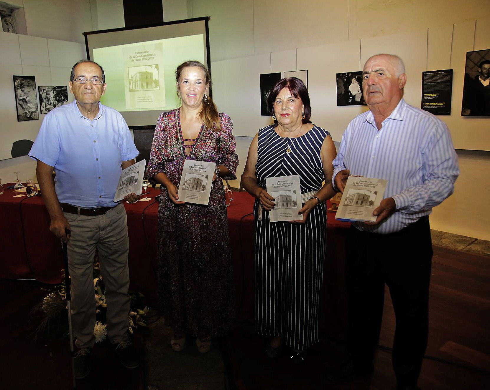 Presentación del libro Centenario de la casa consistorial de Haría Presentación del libro Centenario de la casa consistorial de Haría