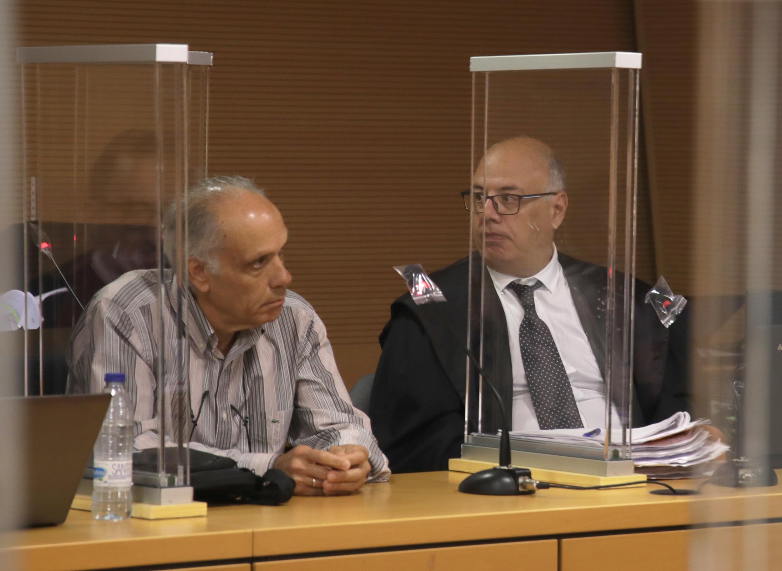 Vicente Bartolomé Fuentes, Junto a su abogado Vicente Bartolomé Fuentes, Junto a su abogado