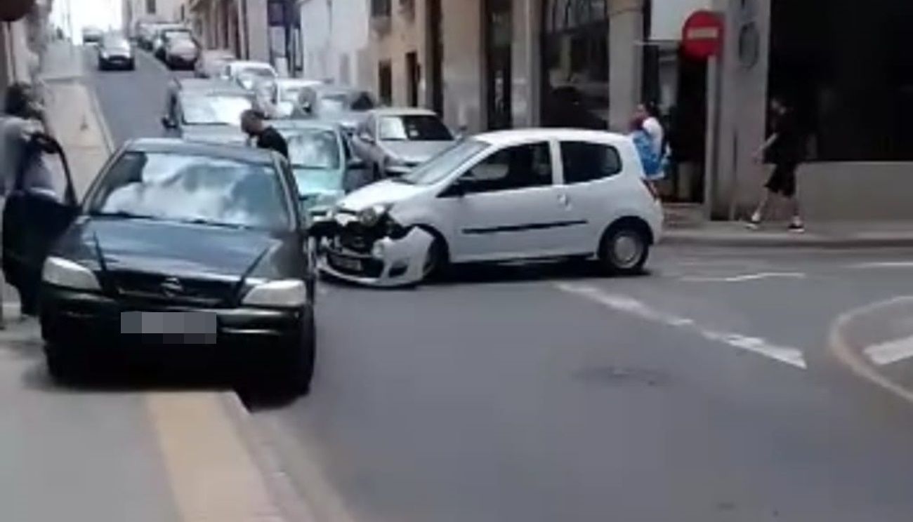 Accidente en la calle Gómez Ulla | Foto: Dani C. 