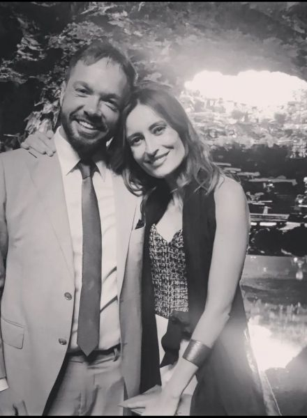 Leticia Iglesias junto a Dailo Allí Leticia Iglesias junto a Dailo Allí