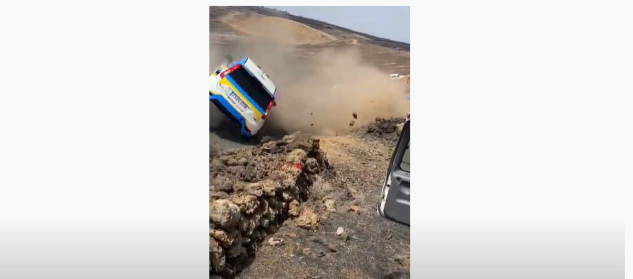 Vuelco de uno de los participantes del rallysprint Tomás Viera 