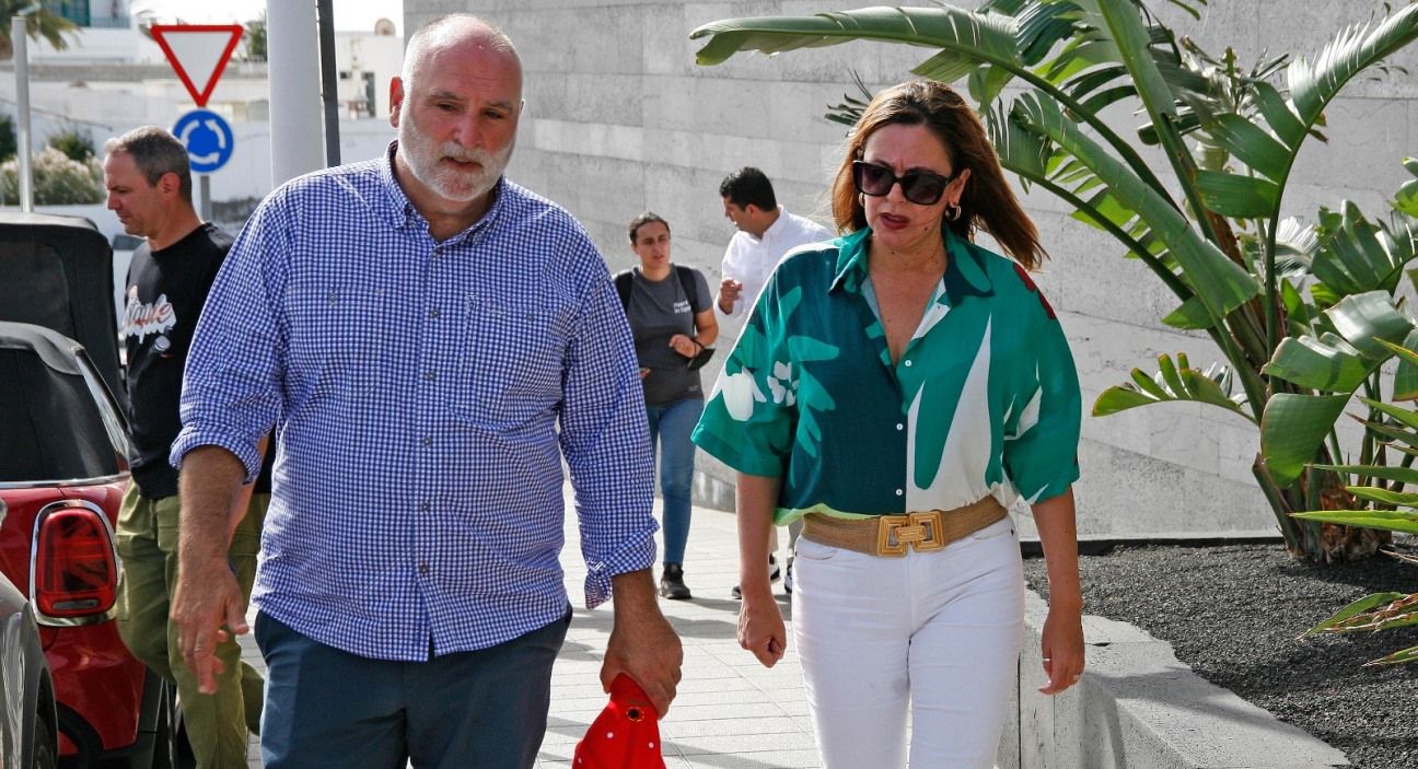 La presidenta del Cabildo y José Andrés