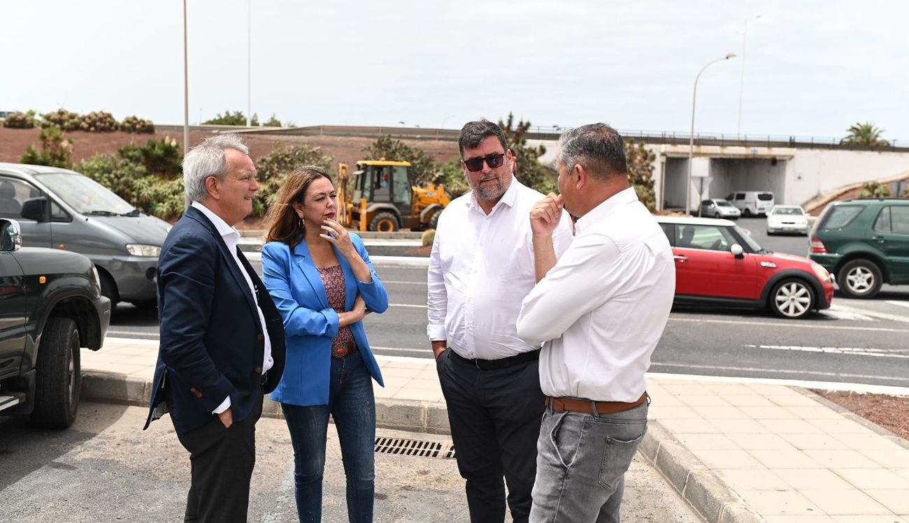 Corujo, Mendoza, Franquis y Pérez en Playa Honda