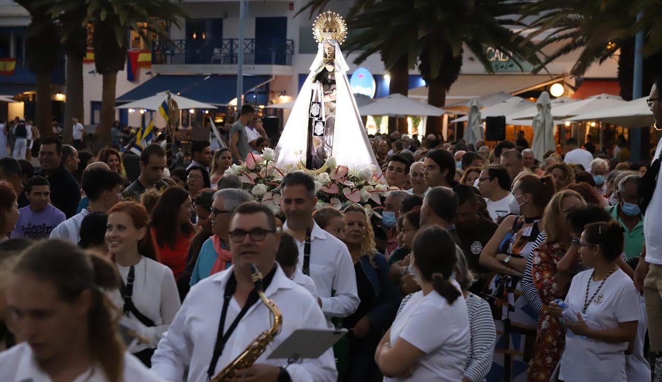 Procesión de la Virgen del Carmen en Valterra