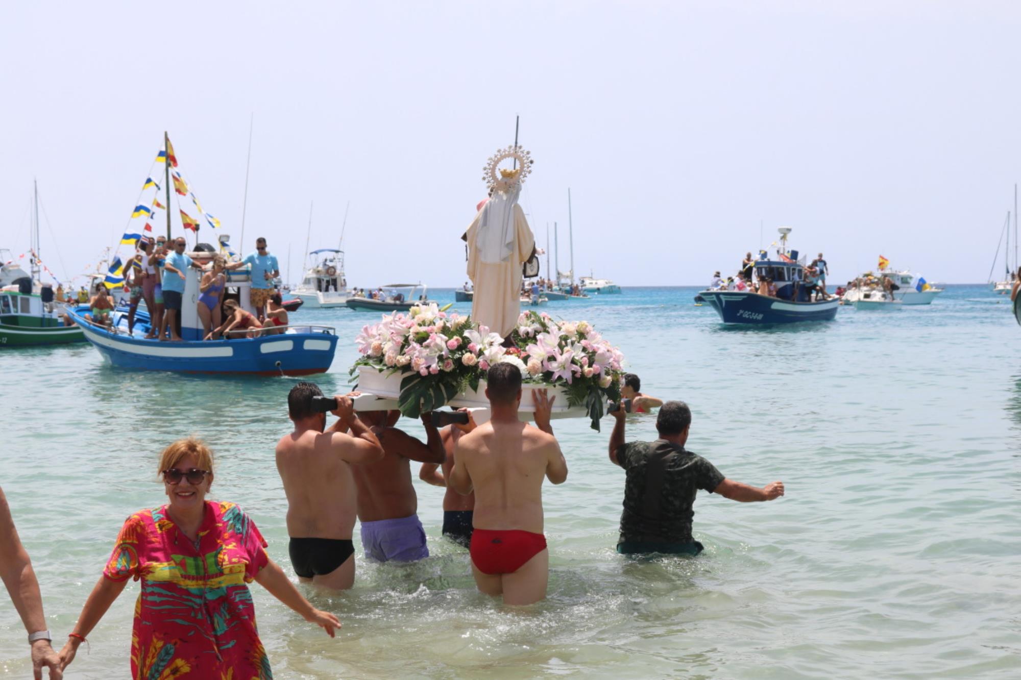 Procesión marítima del Carmen de Playa Blanca 2022 Procesión marítima del Carmen de Playa Blanca 2022