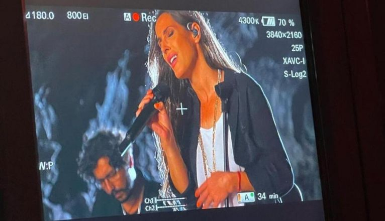 Malú durante las grabaciones en Lanzarote