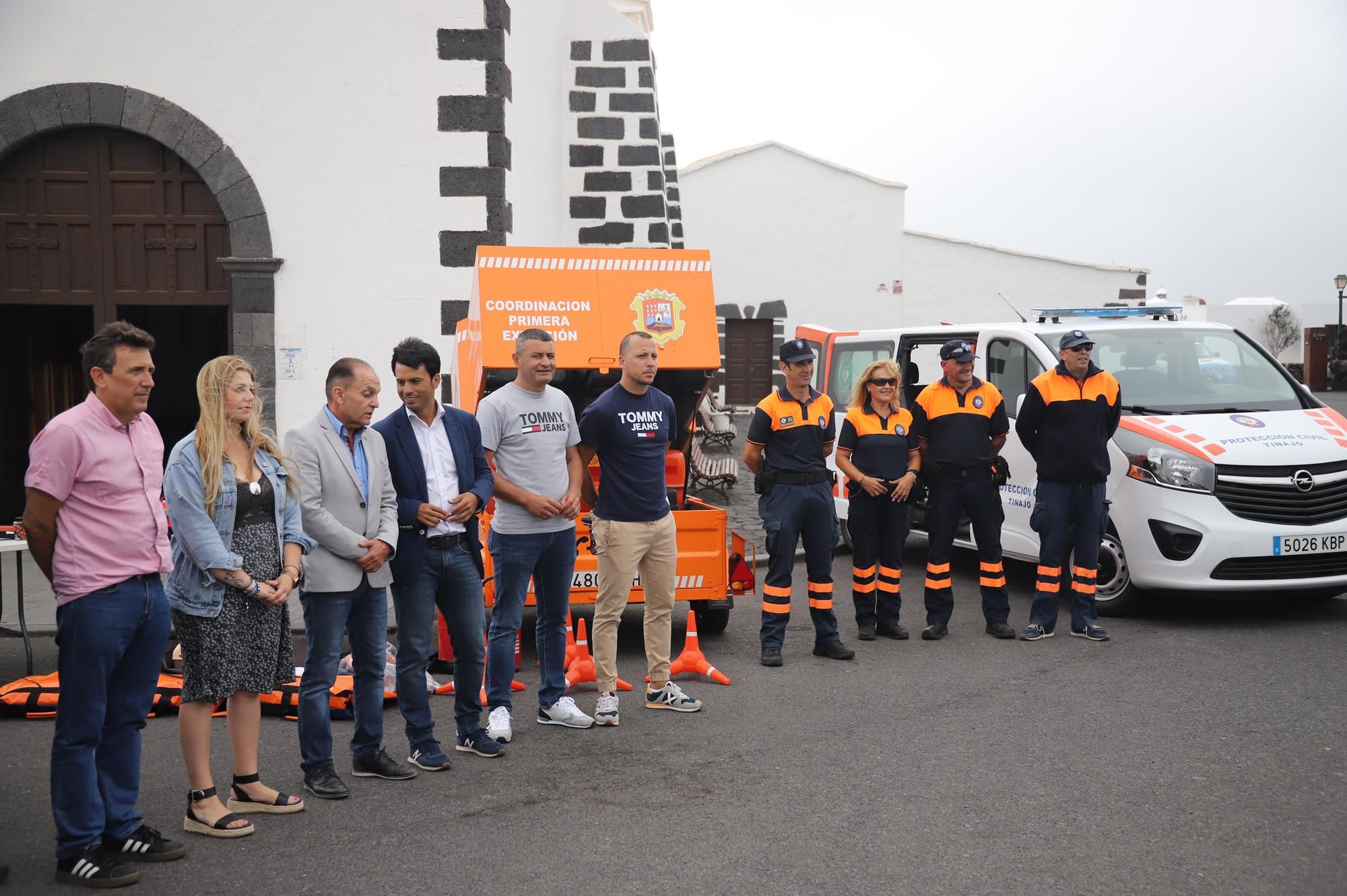 Nuevos vehículos de Policía Local y Protección Civil Tinajo Nuevos vehículos de Policía Local y Protección Civil Tinajo