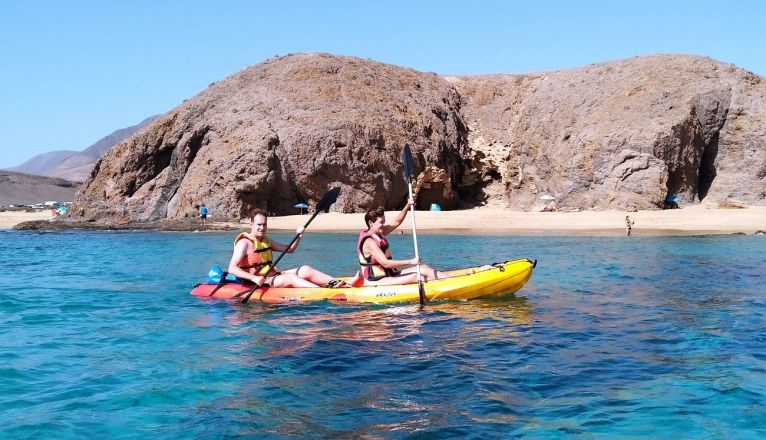 Kayak en Papagayo. Foto Kayak Lanzarote