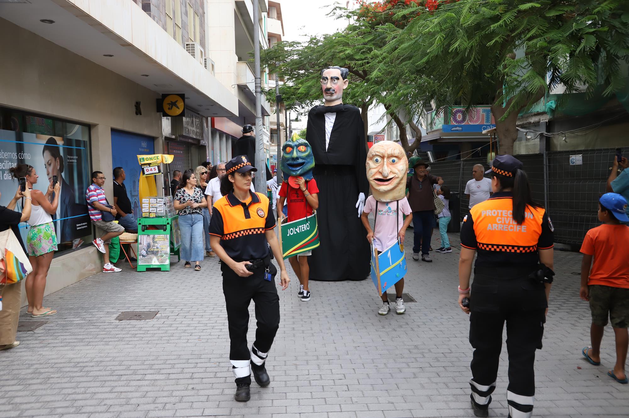 Pasacalles con la Banda de Agaete Pasacalles con la Banda de Agaete