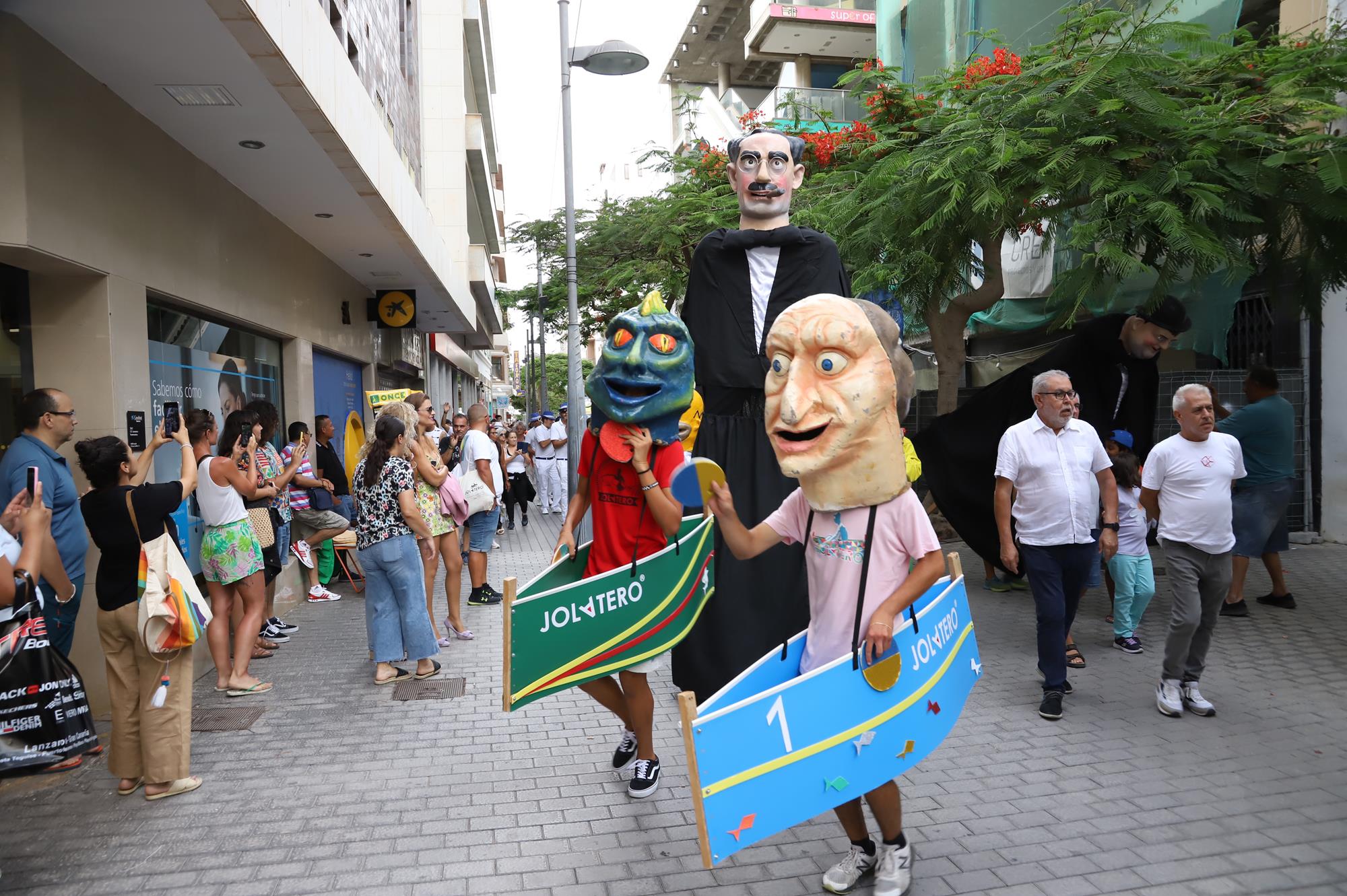 Pasacalles con la Banda de Agaete Pasacalles con la Banda de Agaete