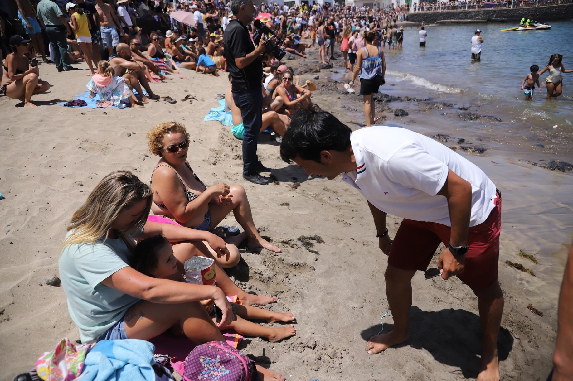 Procesión y verbena del agua en Famara