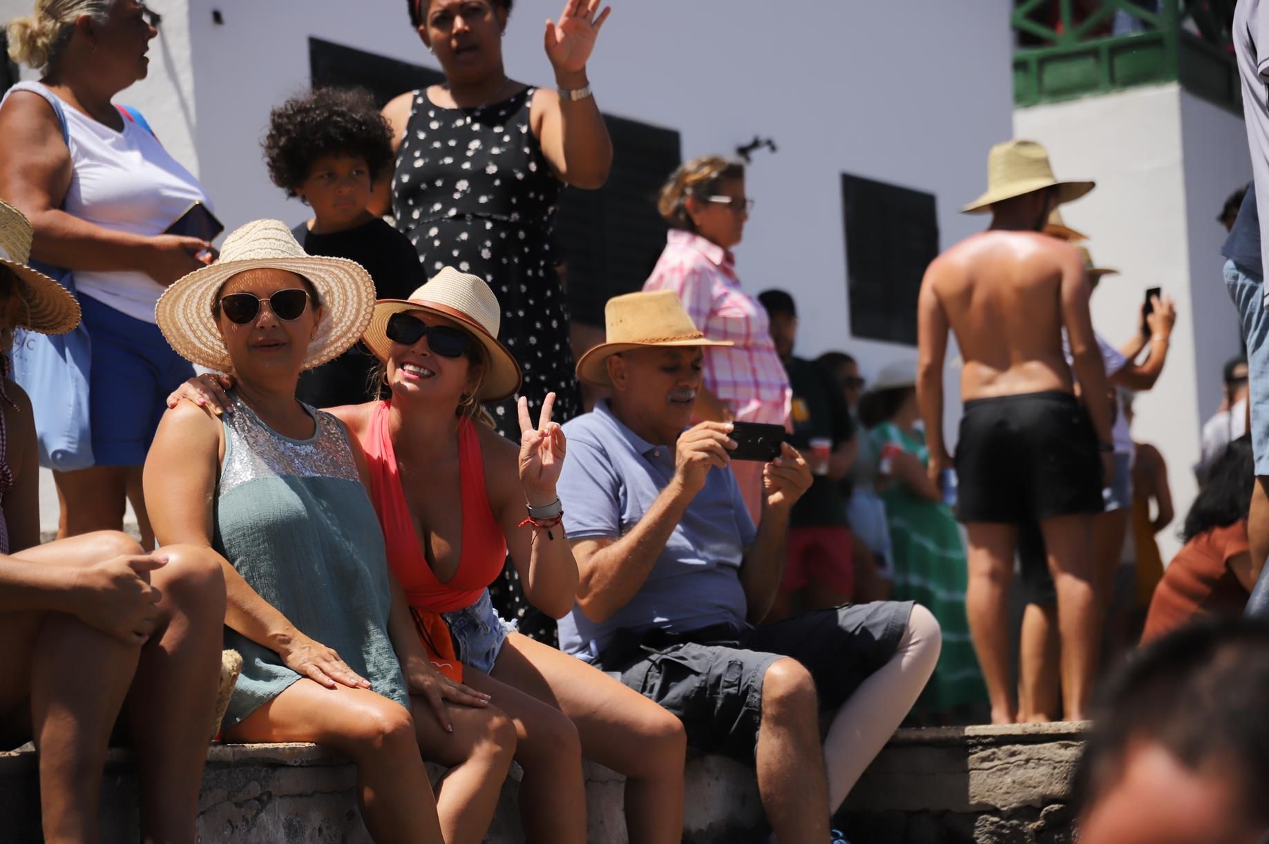 Procesión y verbena del agua en Famara
