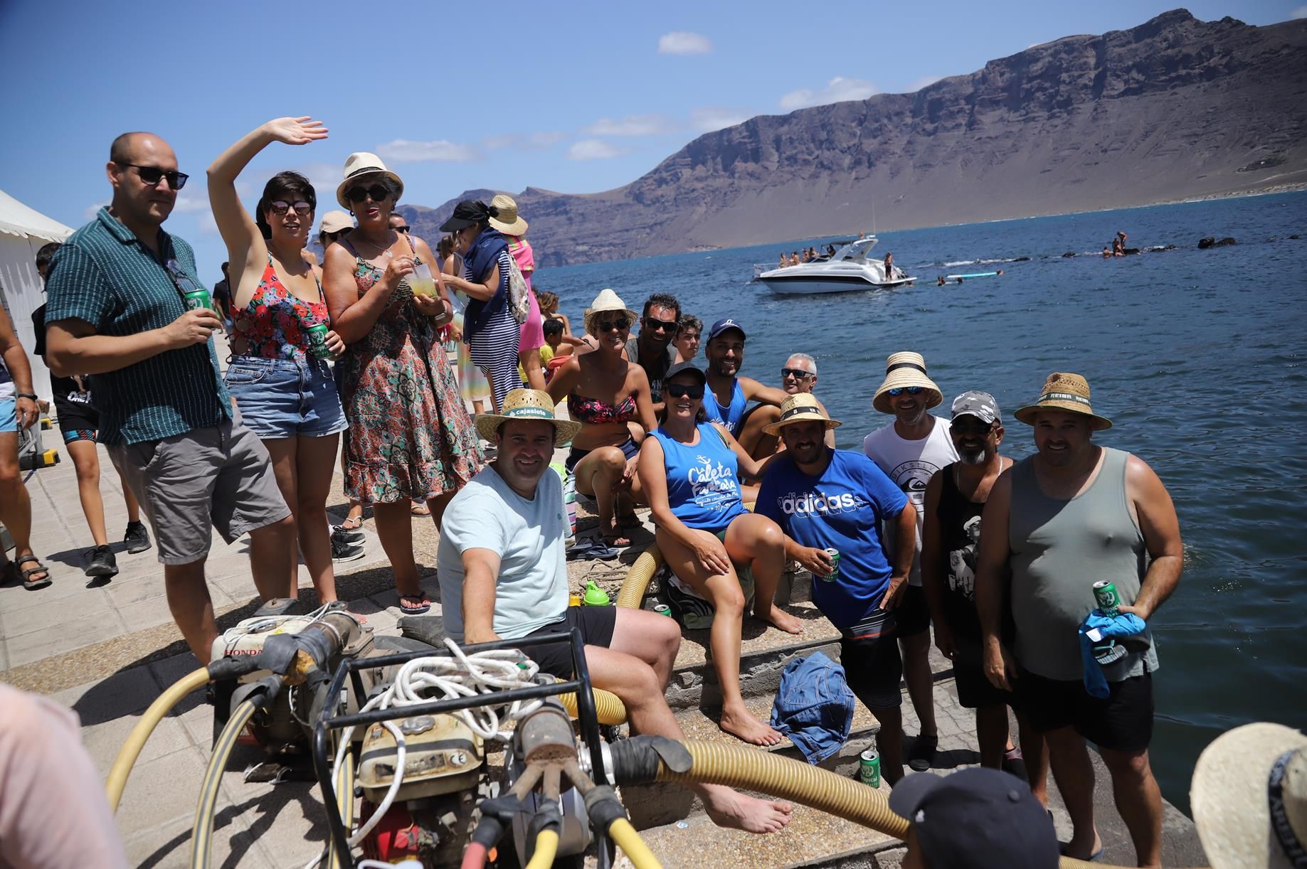 Procesión y verbena del agua en Famara