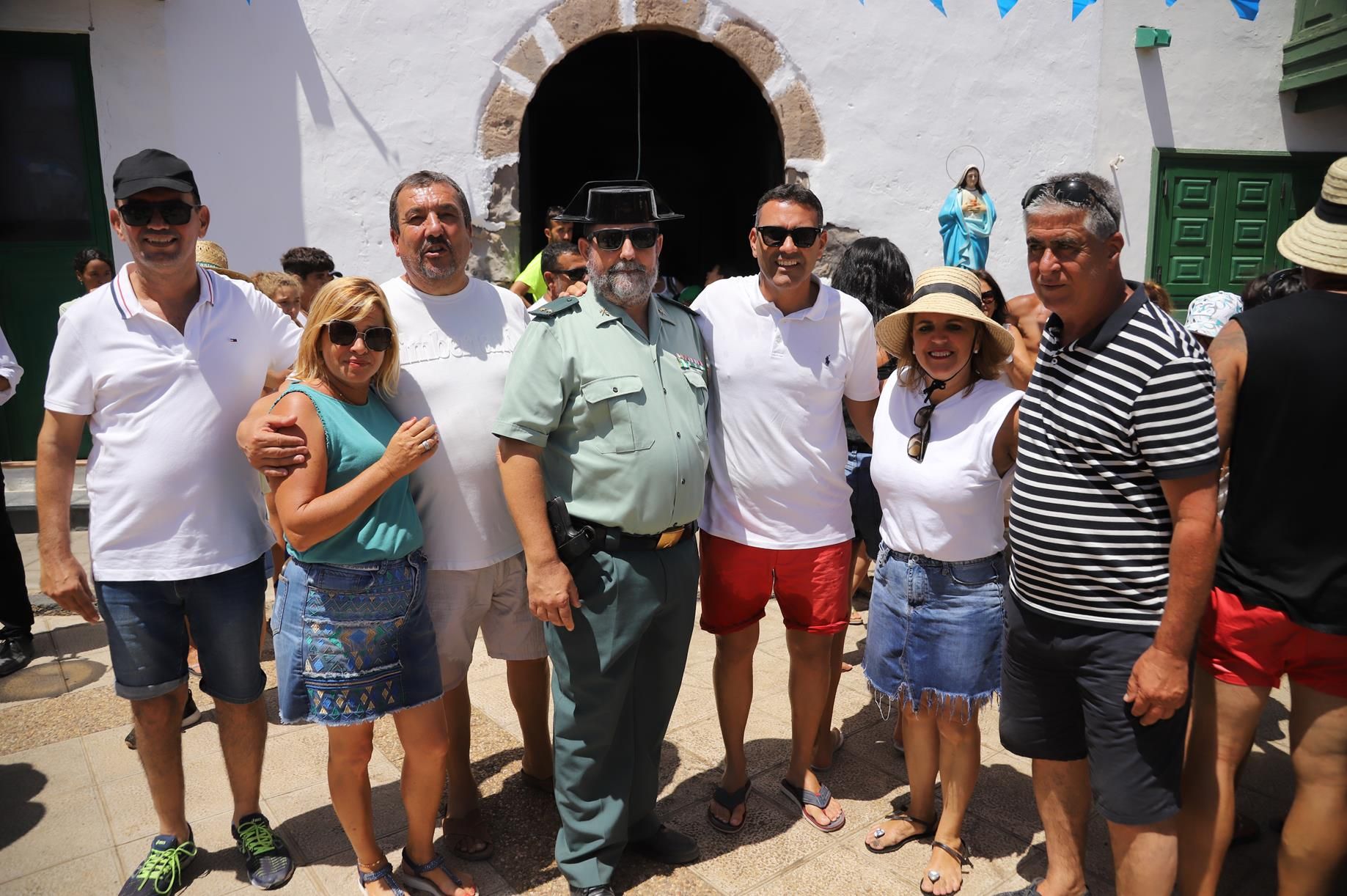 Procesión y verbena del agua en Famara
