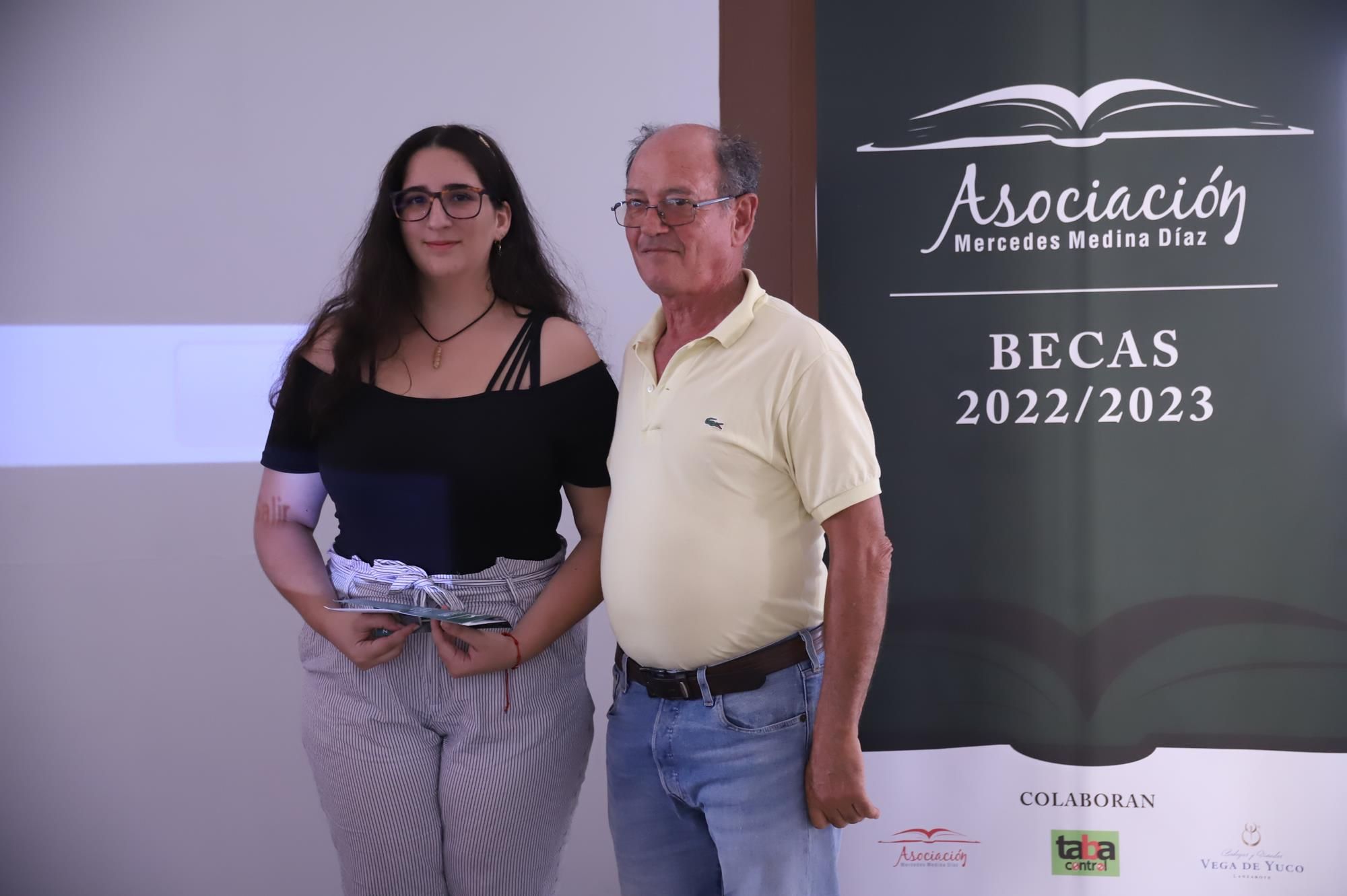 Entrega de becas de la Asociación Mercedes Medina Entrega de becas de la Asociación Mercedes Medina