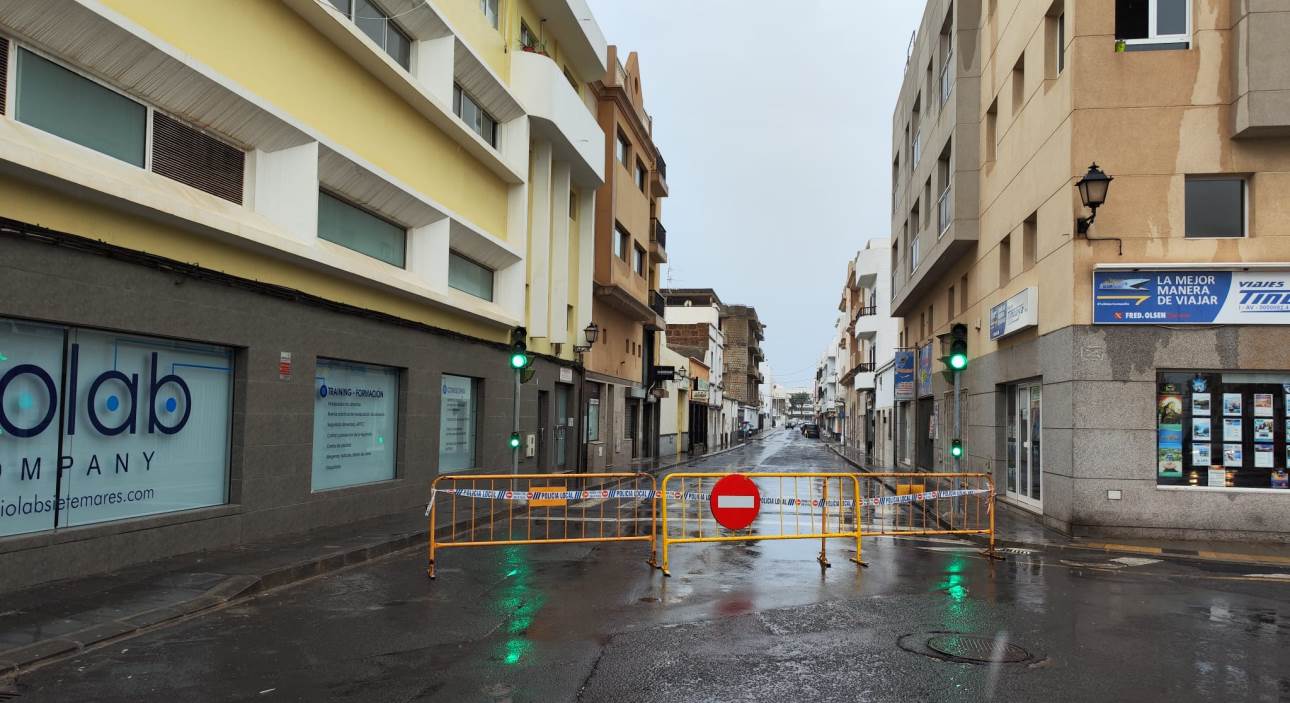 Retirada de vehículos en la calle Portugal