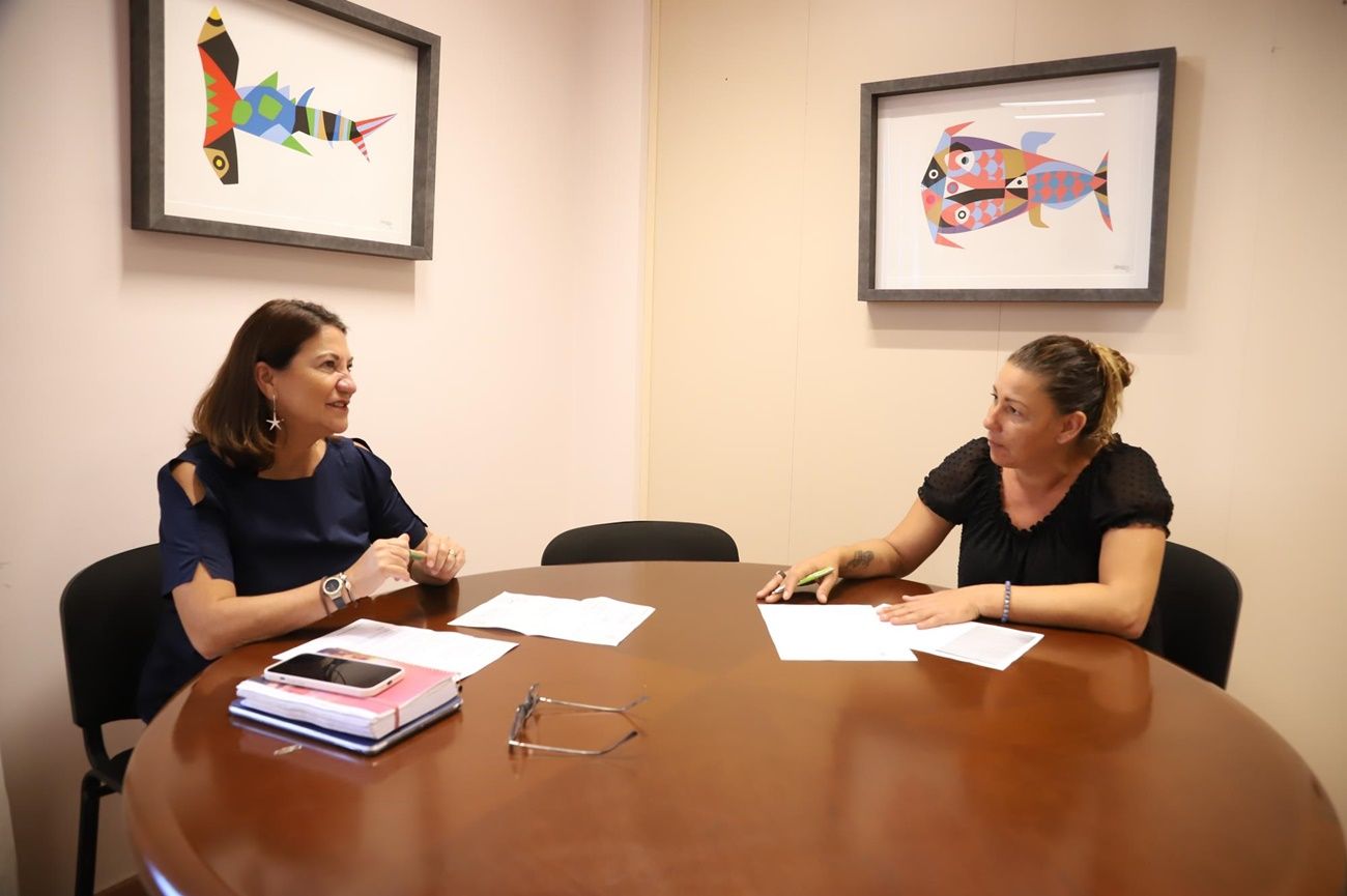 El Cabildo cooperará con el proyecto de formación Ithaisa, de la Asociación Feminista Mercedes Machado