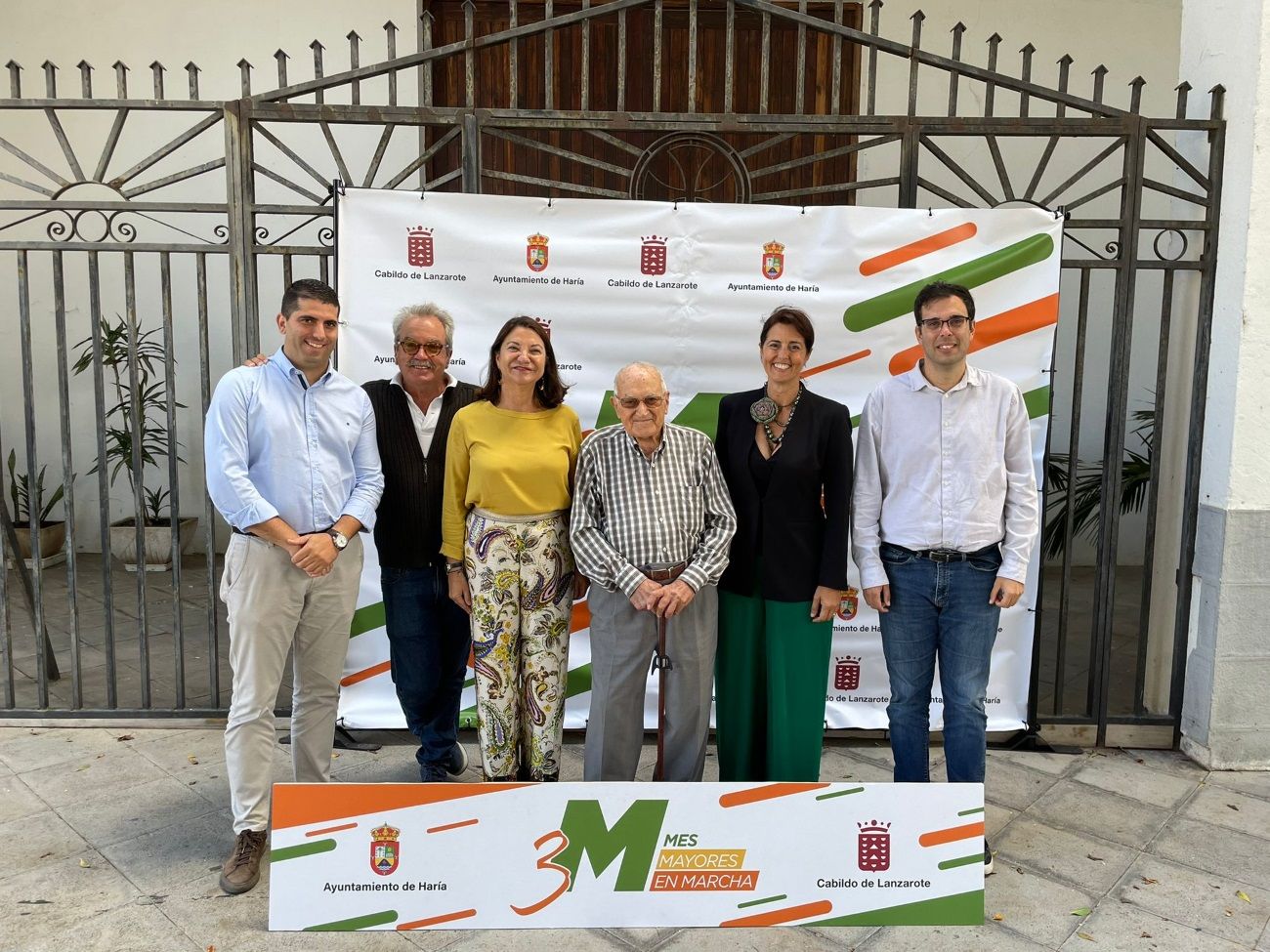 Javier Reyes en la presentación del Mes de los Mayores de Haría