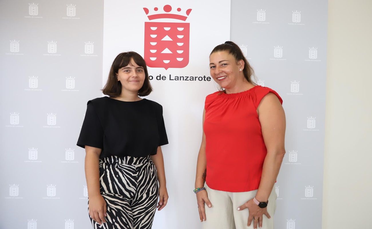 Myriam Barros y Lana Corujo en el acto de presentación del festival