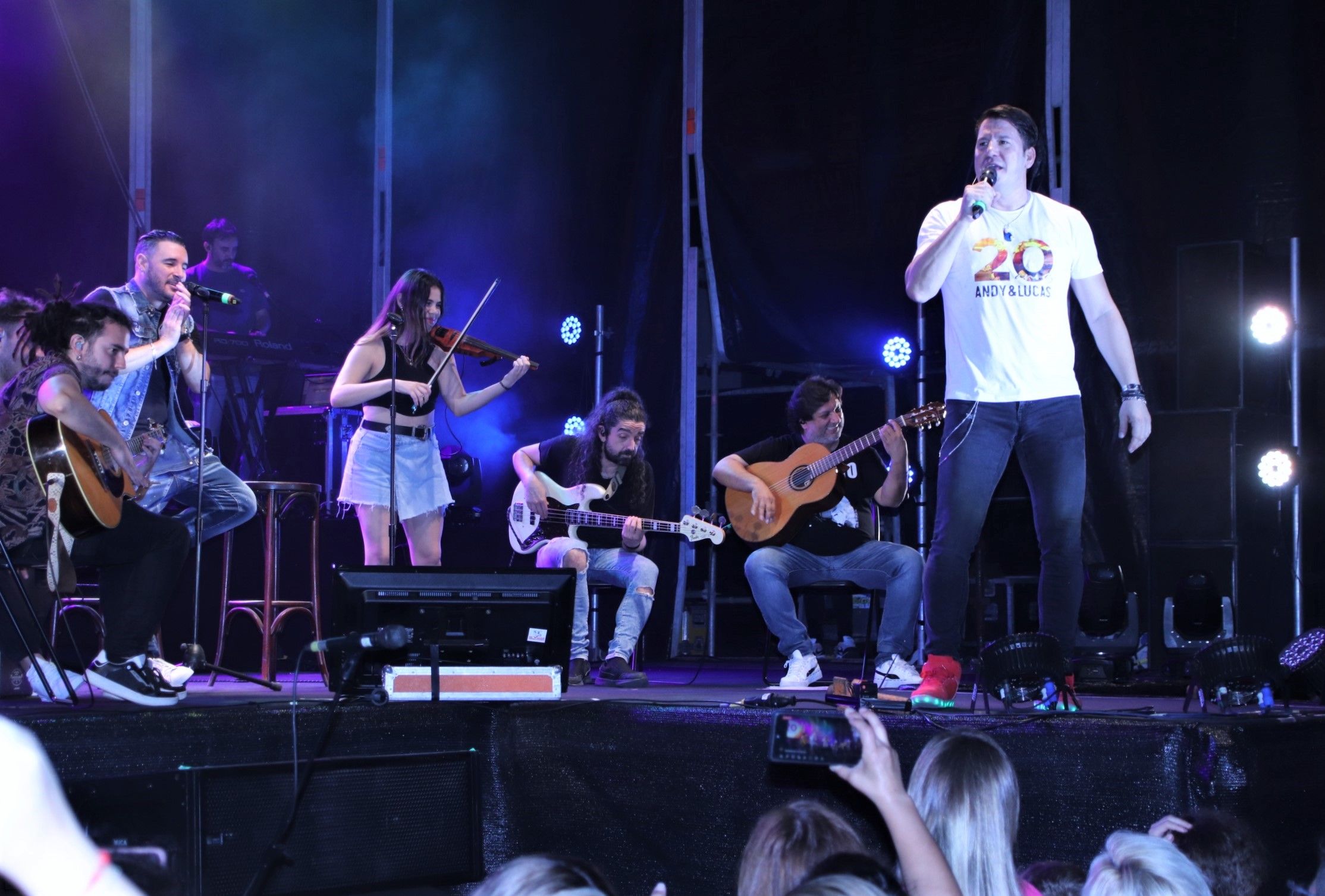 Actuación de Andy y Lucas en Playa Blanca celebrado el pasado jueves Actuación de Andy y Lucas en Playa Blanca celebrado el pasado jueves