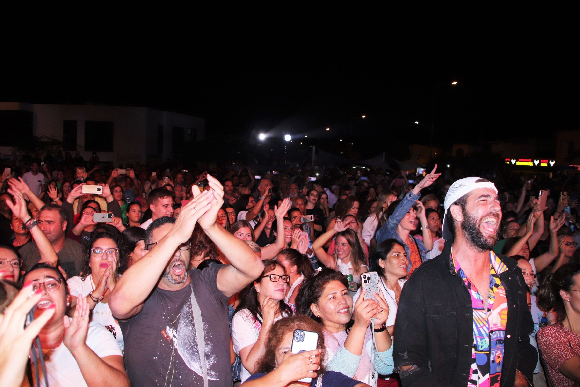 Actuación de Andy y Lucas en Playa Blanca celebrado el pasado jueves Actuación de Andy y Lucas en Playa Blanca celebrado el pasado jueves