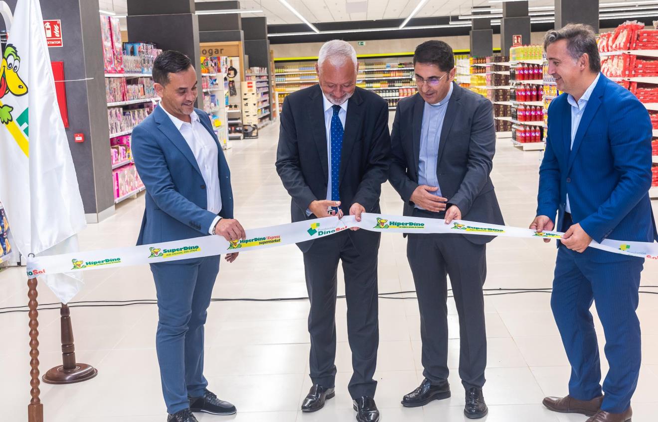 Inauguración de la nueva tienda HiperDino Argana