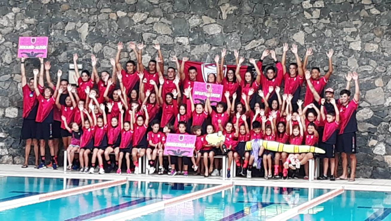 Presentación de los nadadores del ESNA Lanzarote