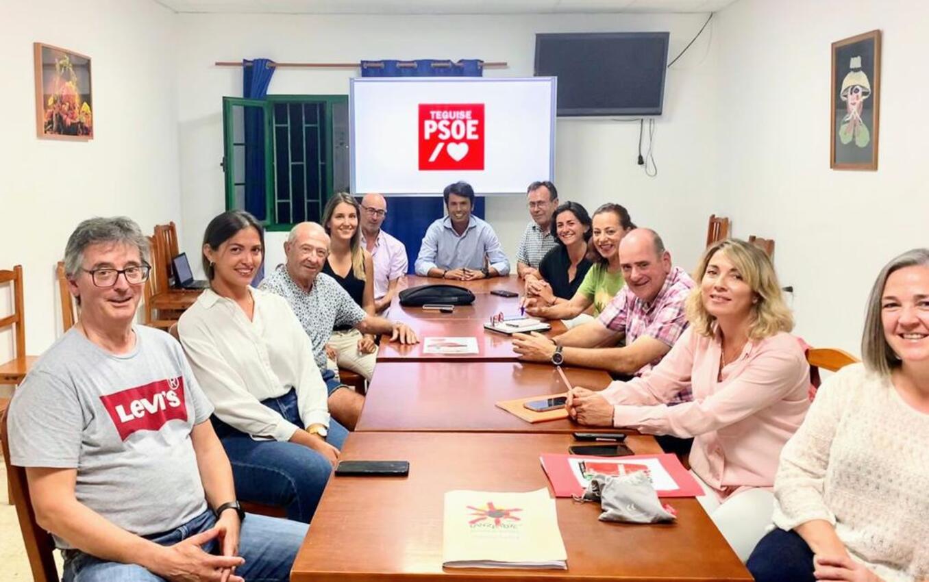 Reunión del PSOE para la propuesta de medidas en el Pleno del 4 de noviembre