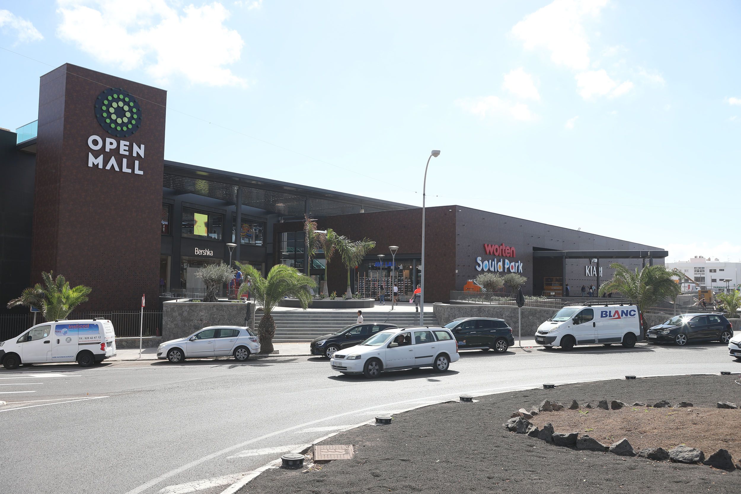 Centro Comercial Open Mall en una imagen de archivo. Foto: José Luis Carrasco.