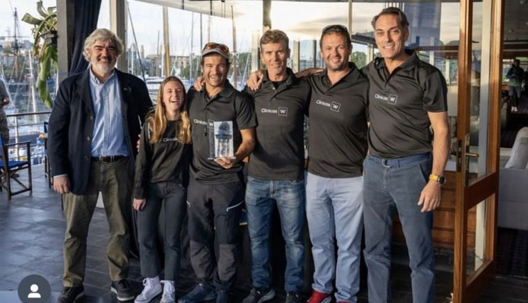 La embarcación con el premio La embarcación con el premio