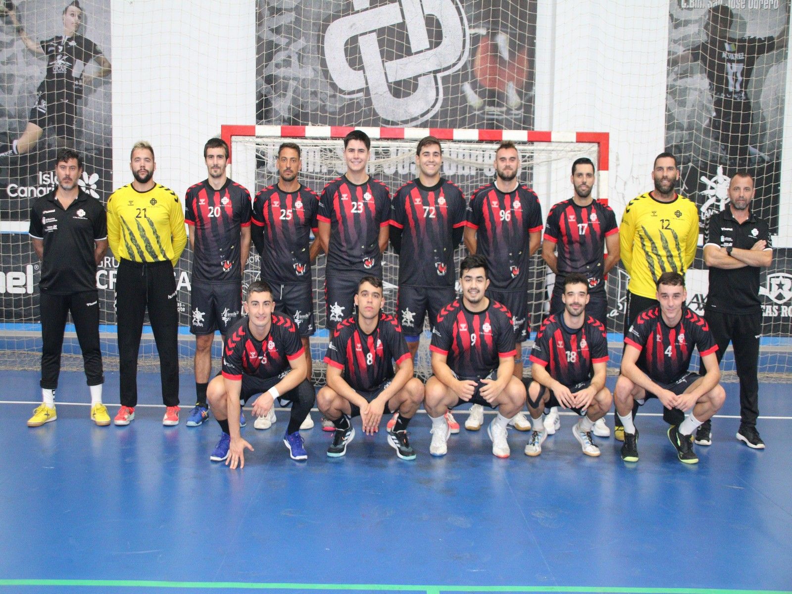 Equipo del San José Obrero ante el Tejina
