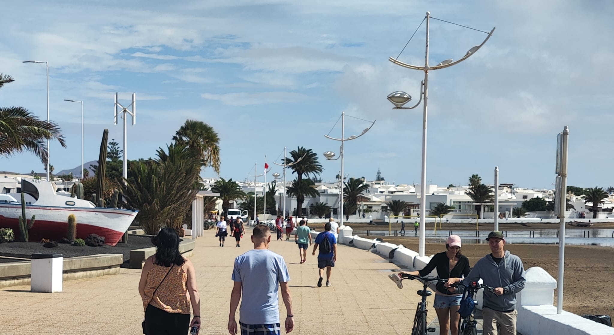 Avenida de Playa Honda, en el municipio de San Bartolomé