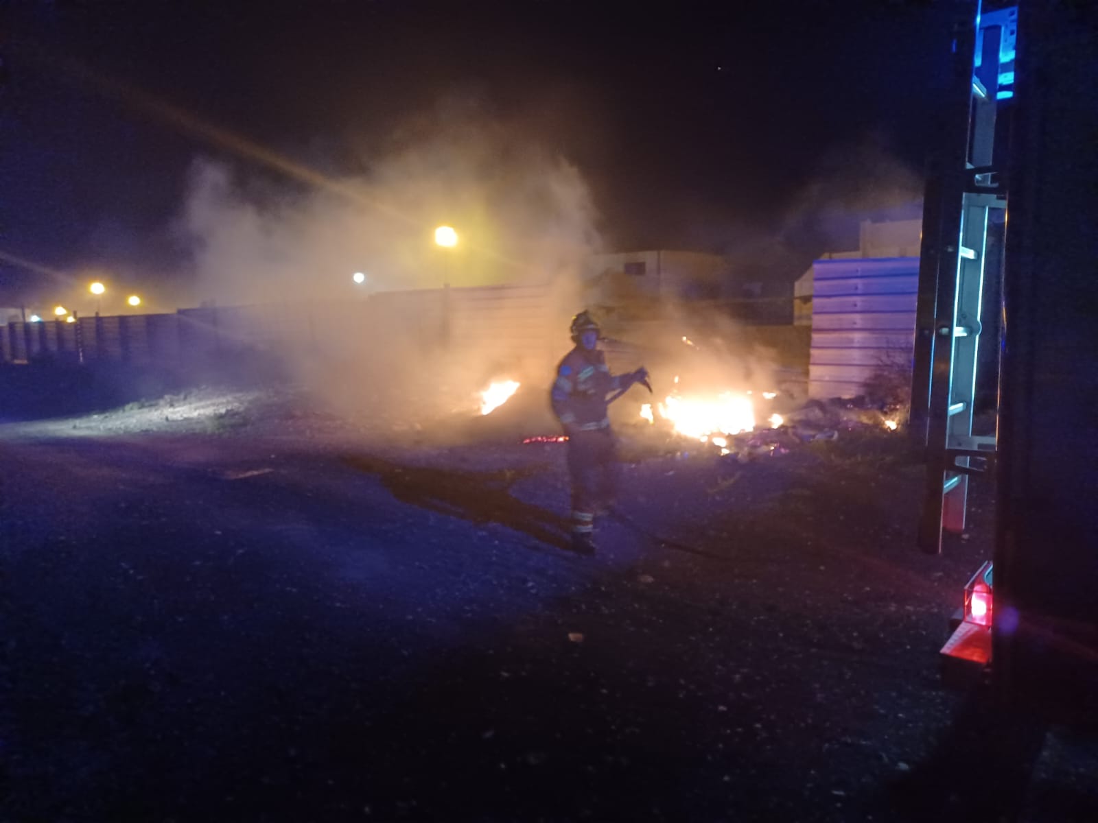 Incendio de solar en Playa Blanca