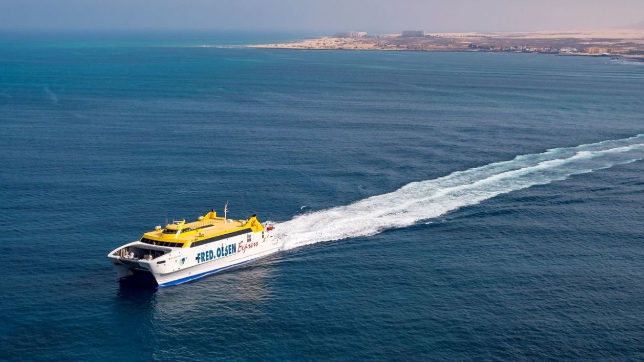 El Bocayna Express en su ruta entre Fuerteventura y Lanzarote