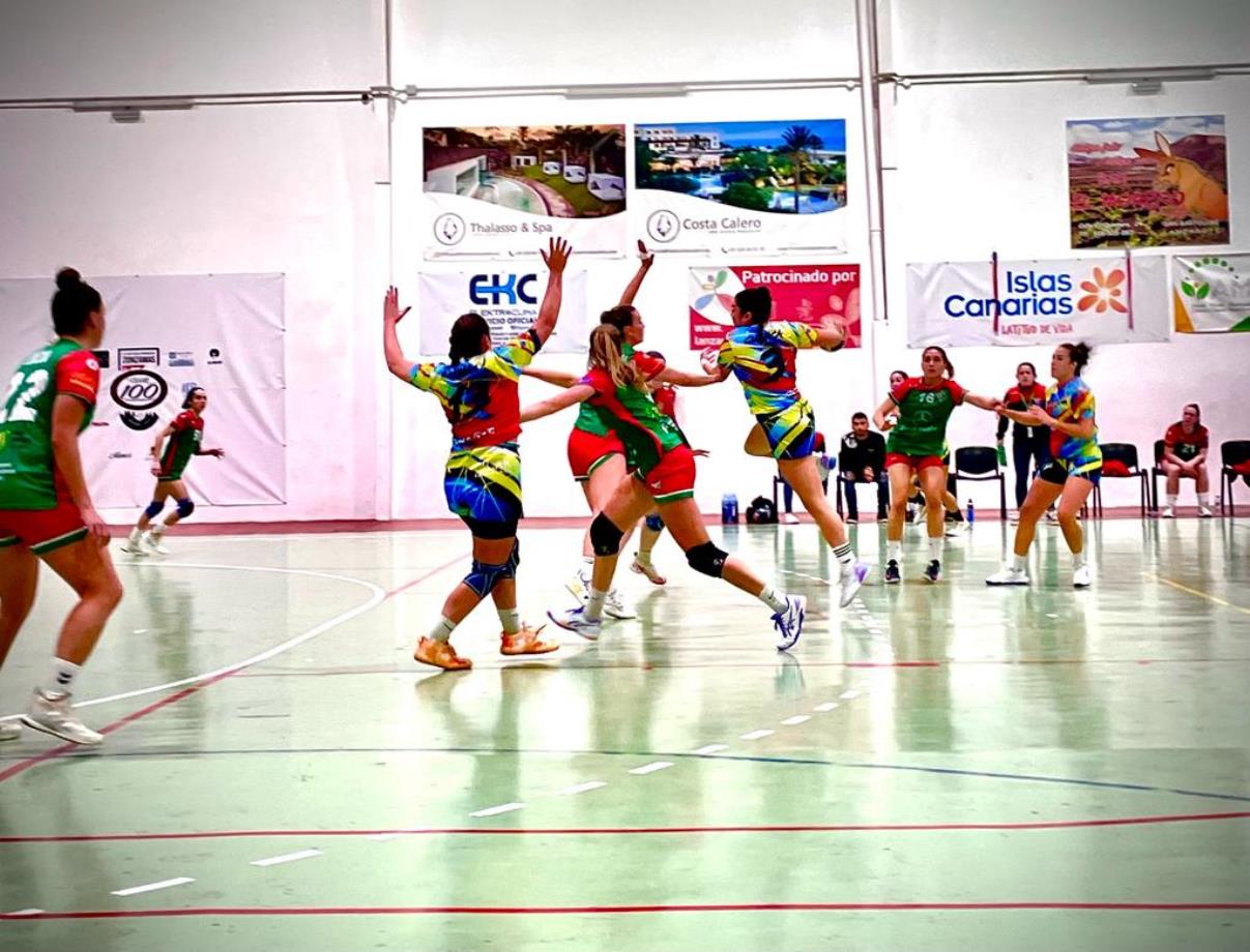 El CB Zonzamas CICAR Lanzarote supera al Handbol Sant Quirze (32-25)