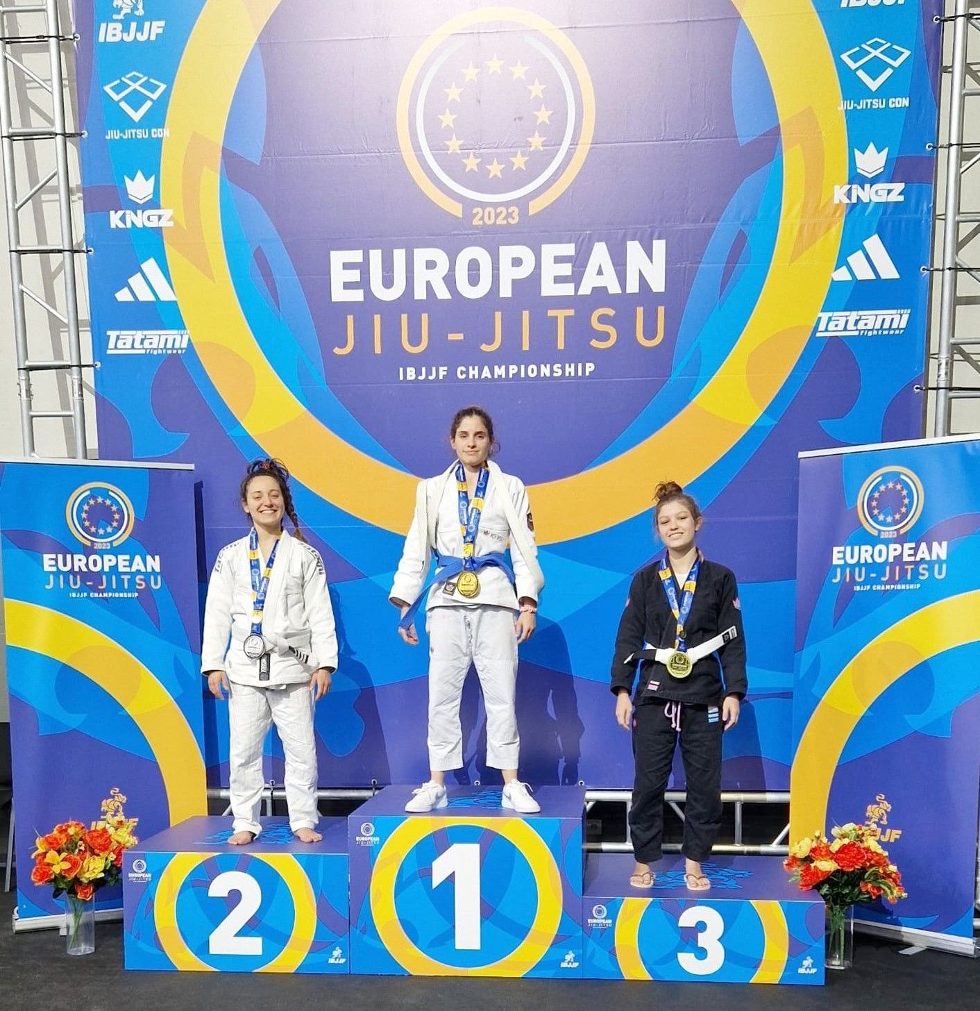 María Alonso en el podio del Europeo de Jiu-jitsu