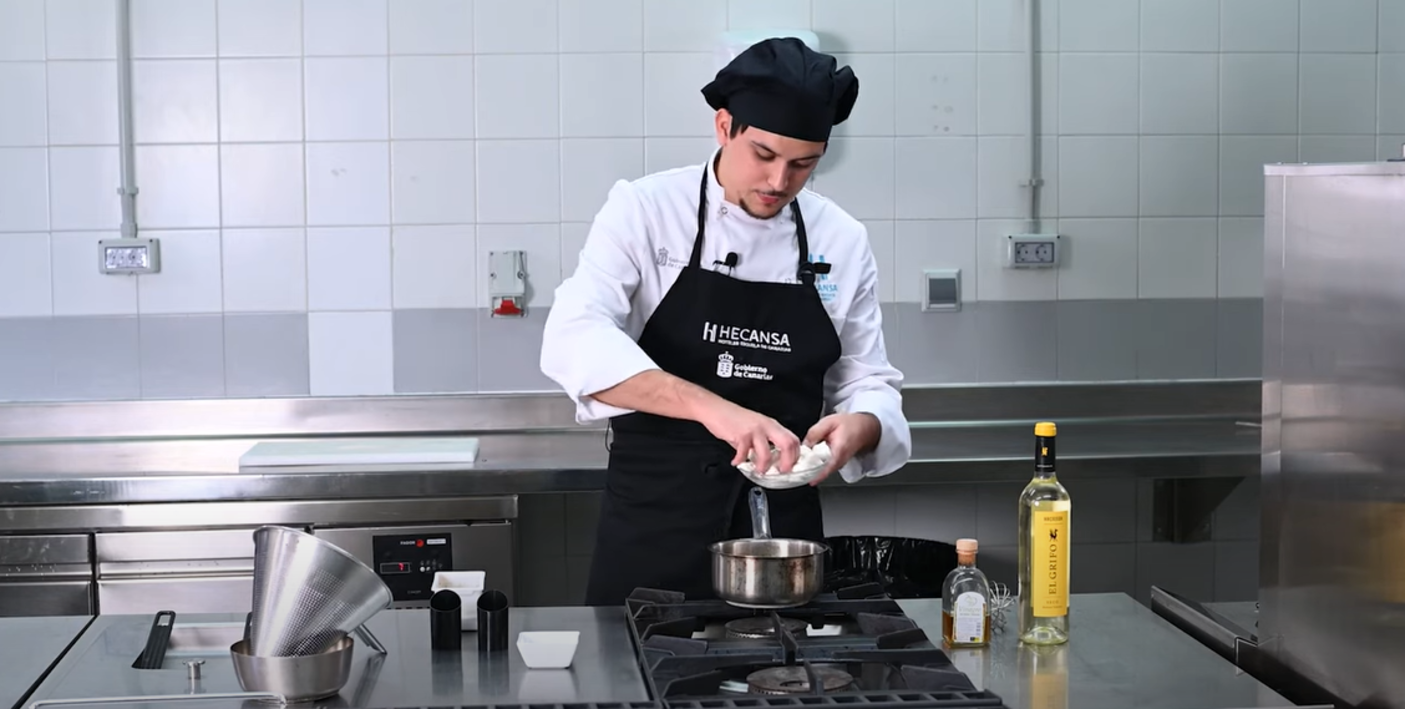 The student from La Graciosa selected, Fernando Guadalupe
