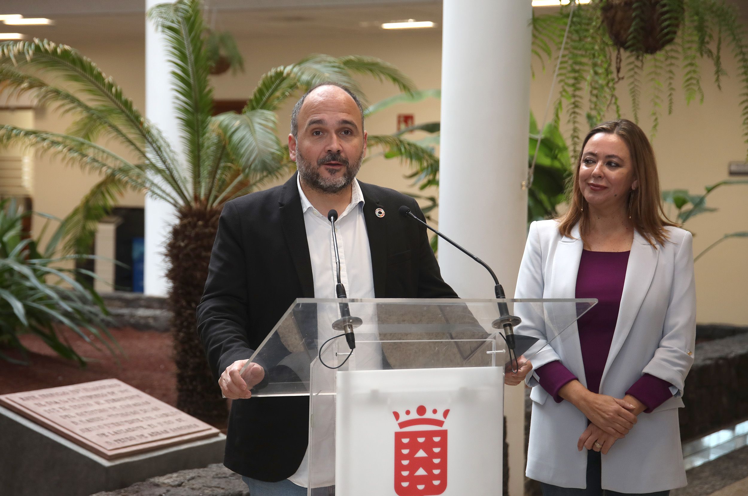 Valbuena y Corujo, en la presentación del plan de control y erradicación de la plaga de 'Diocalandra frumenti'