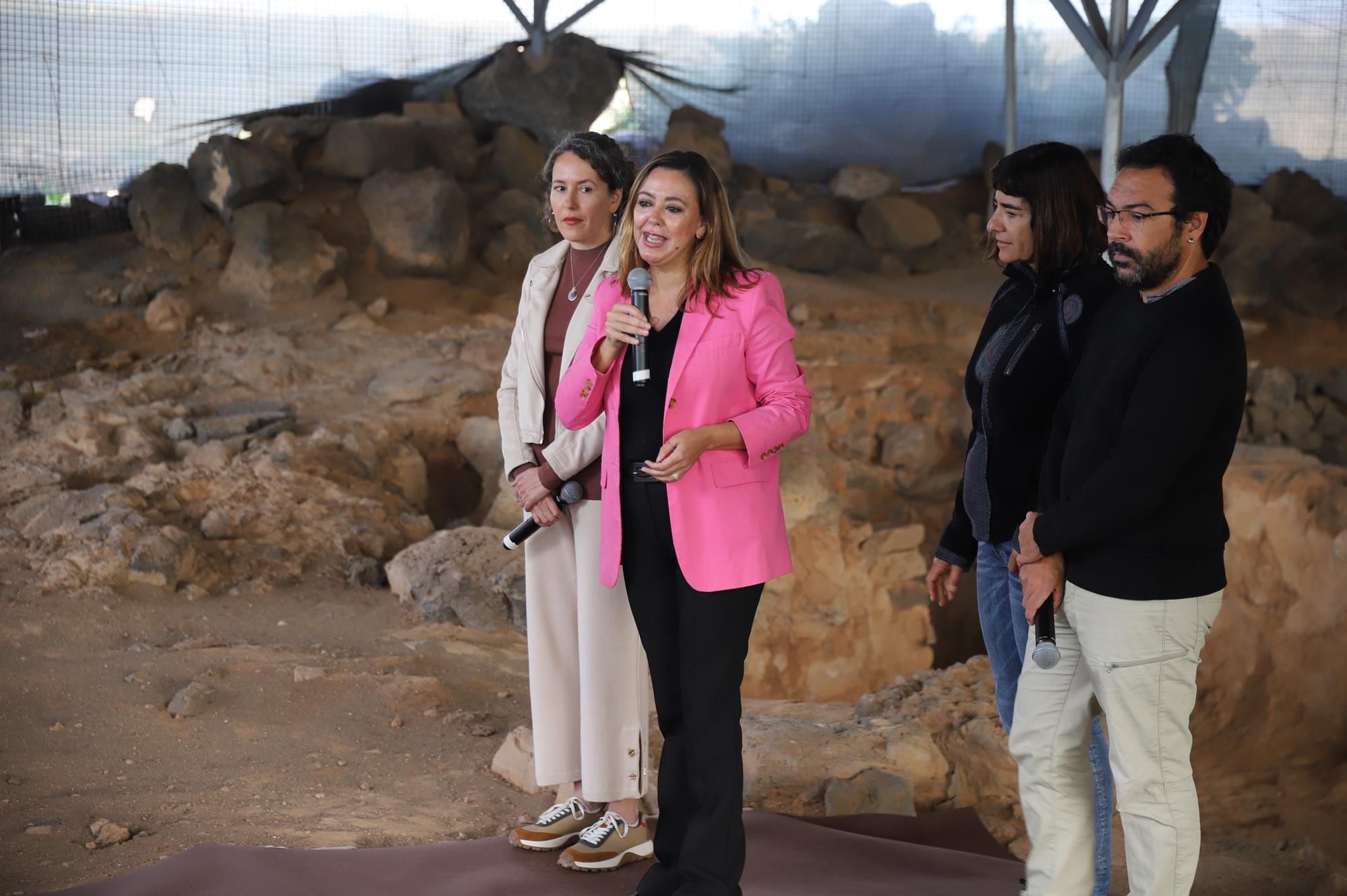 La presidenta del Cabildo de Lanzarote, María Dolores Corujo