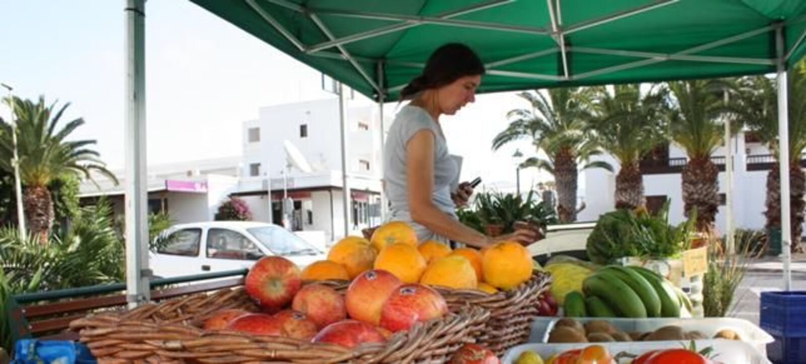 Se afianza el mercado agrícola del Jablillo en Costa Teguise