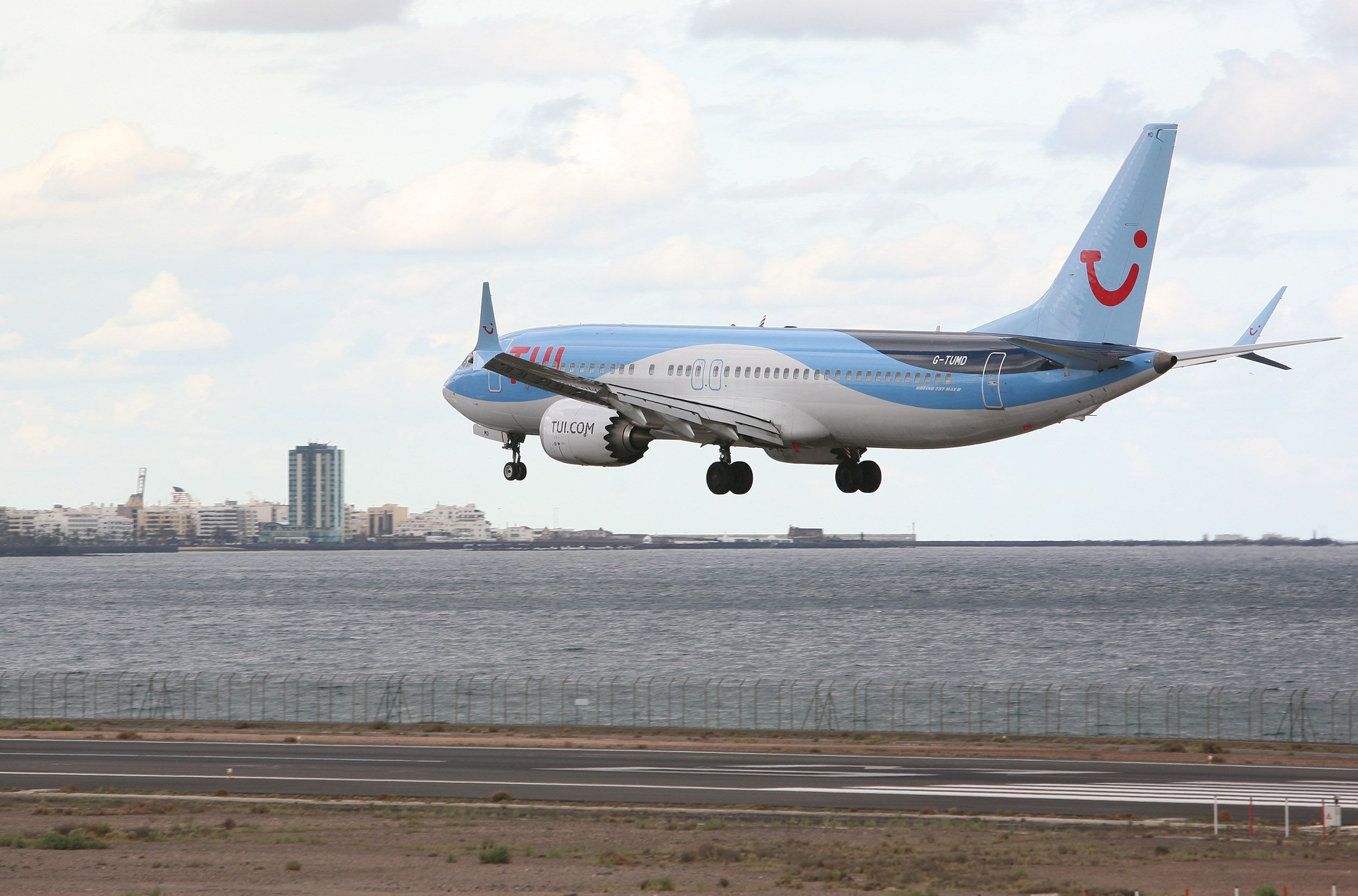 Avión de TUI en Lanzarote. Turismo