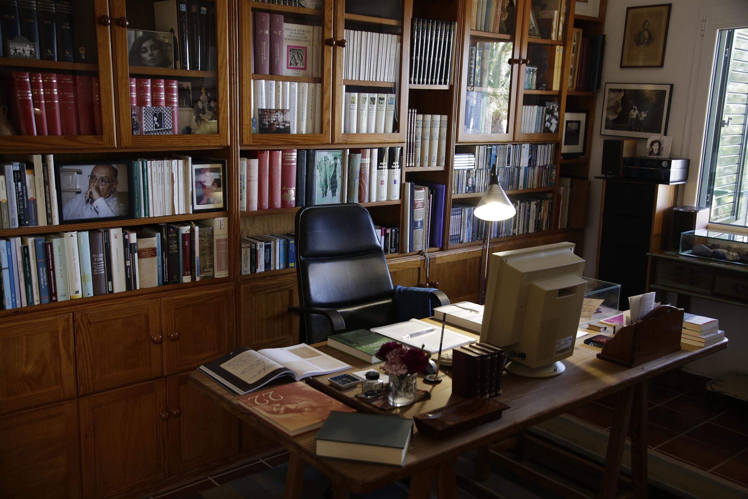  Biblioteca del nobel José Saramago 