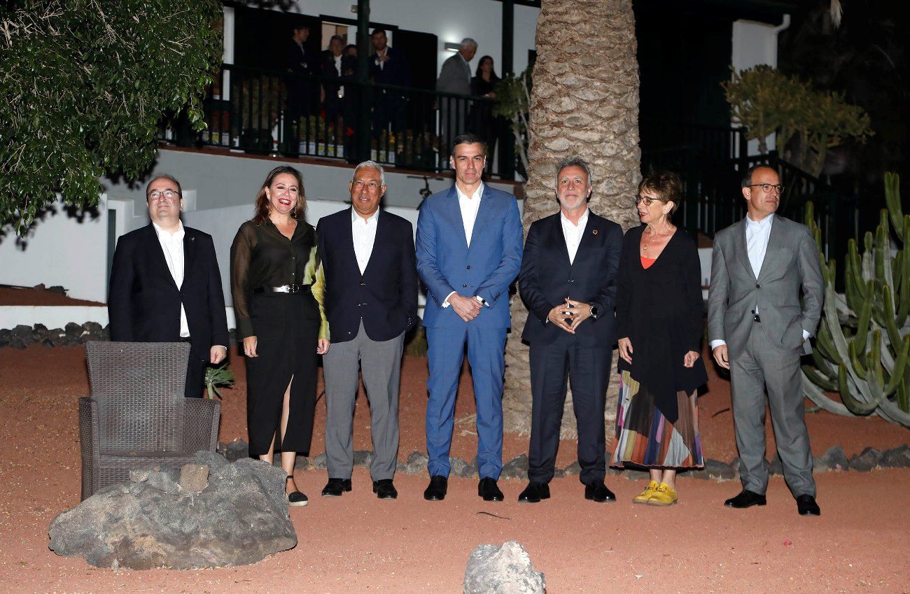 Pedro Sánchez y António Costa en Lanzarote (Fotos: José Luis Carrasco)