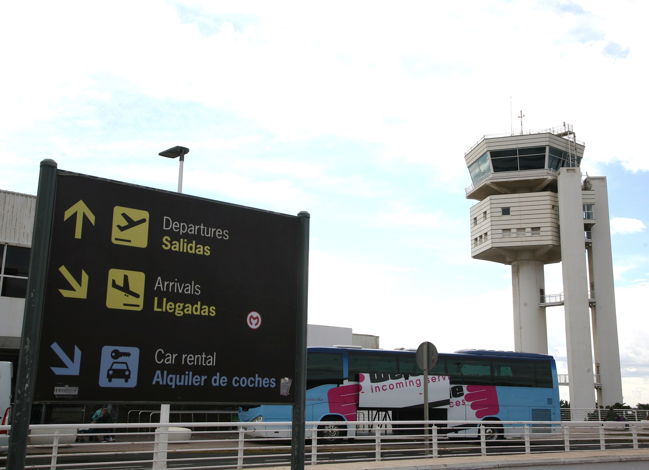 Torre de control del aeropuerto de Lanzarote, gestionada por la empresa SAERCO