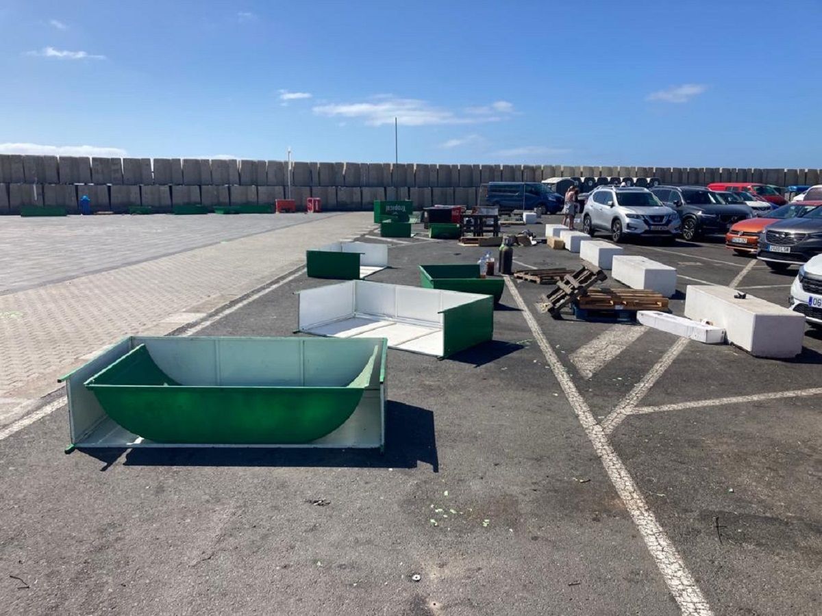 Estado de la plaza El Varadero en el municipio de Tías