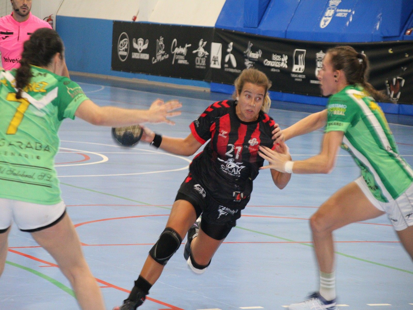 Partido de balonmano femenino del San José Obrero