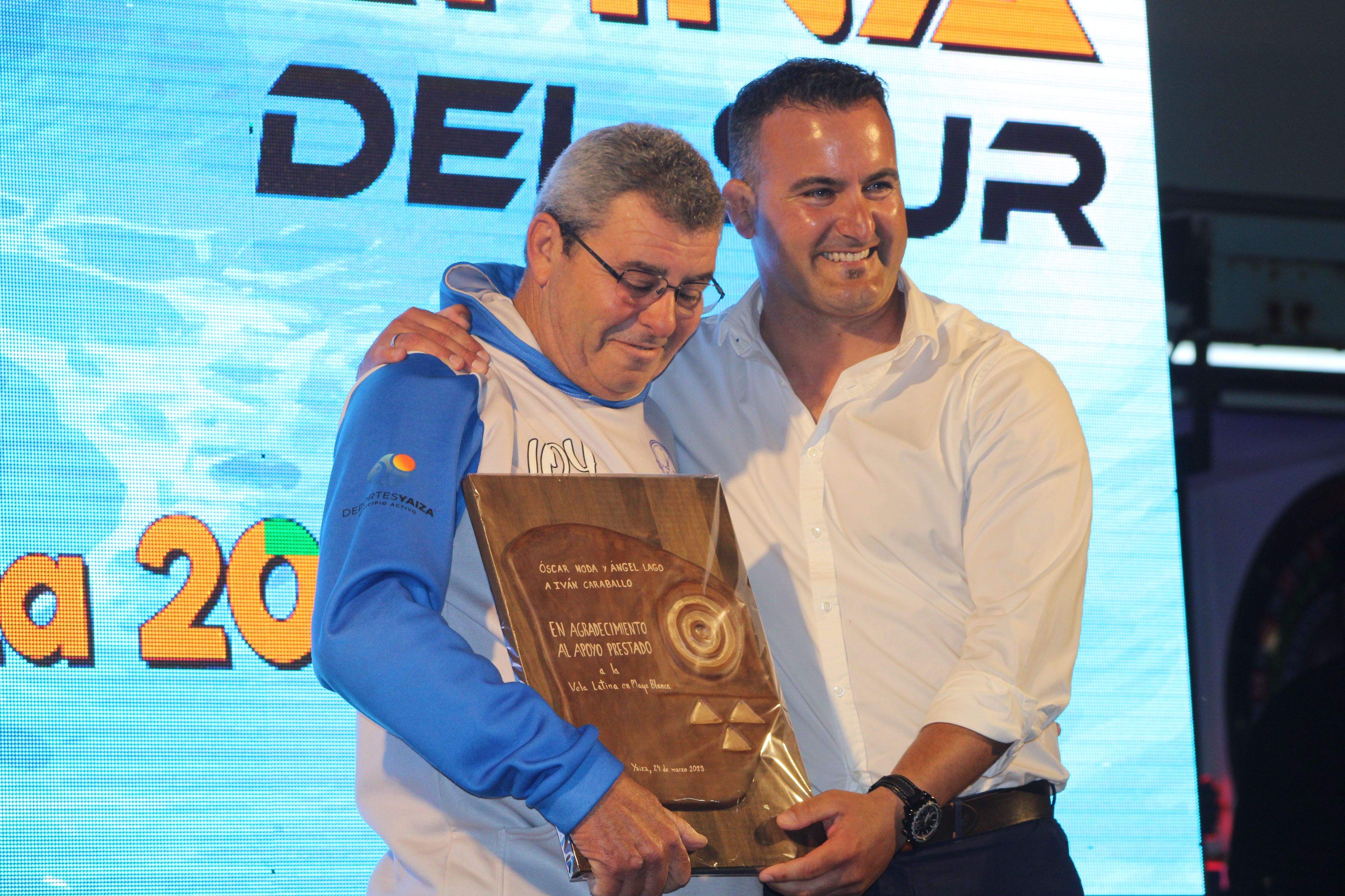 Homenaje a Iván Carballo