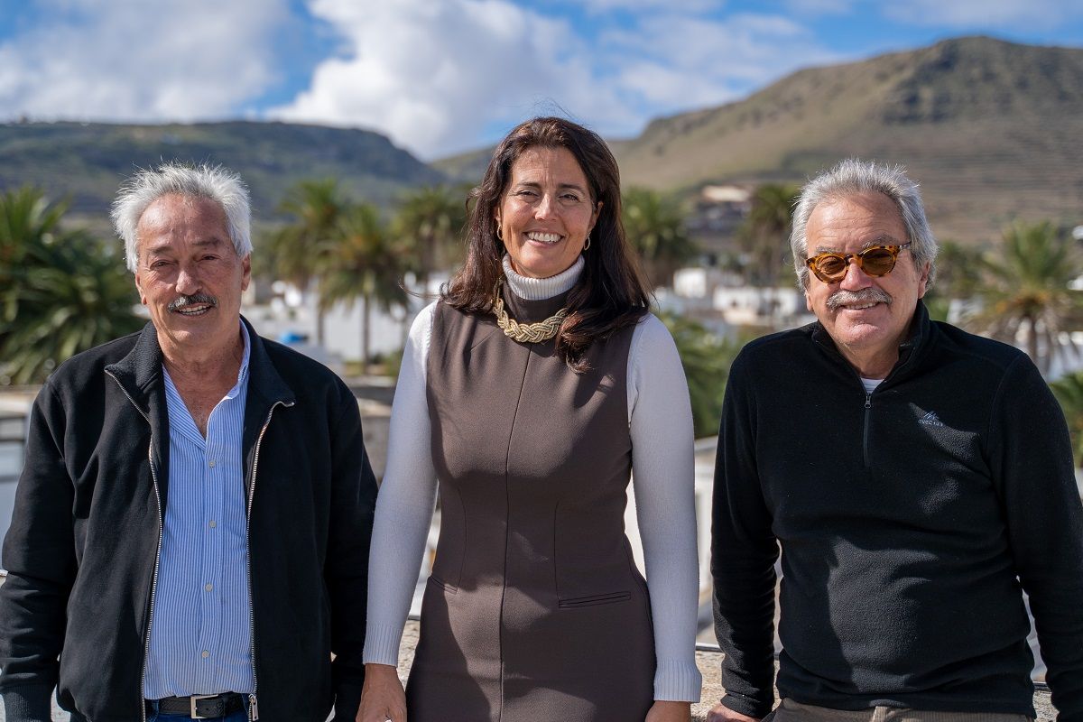 Evelia García, José Torres Stinga y Fernando Fontes tras el resultado del Índice de Transparencia de Canarias