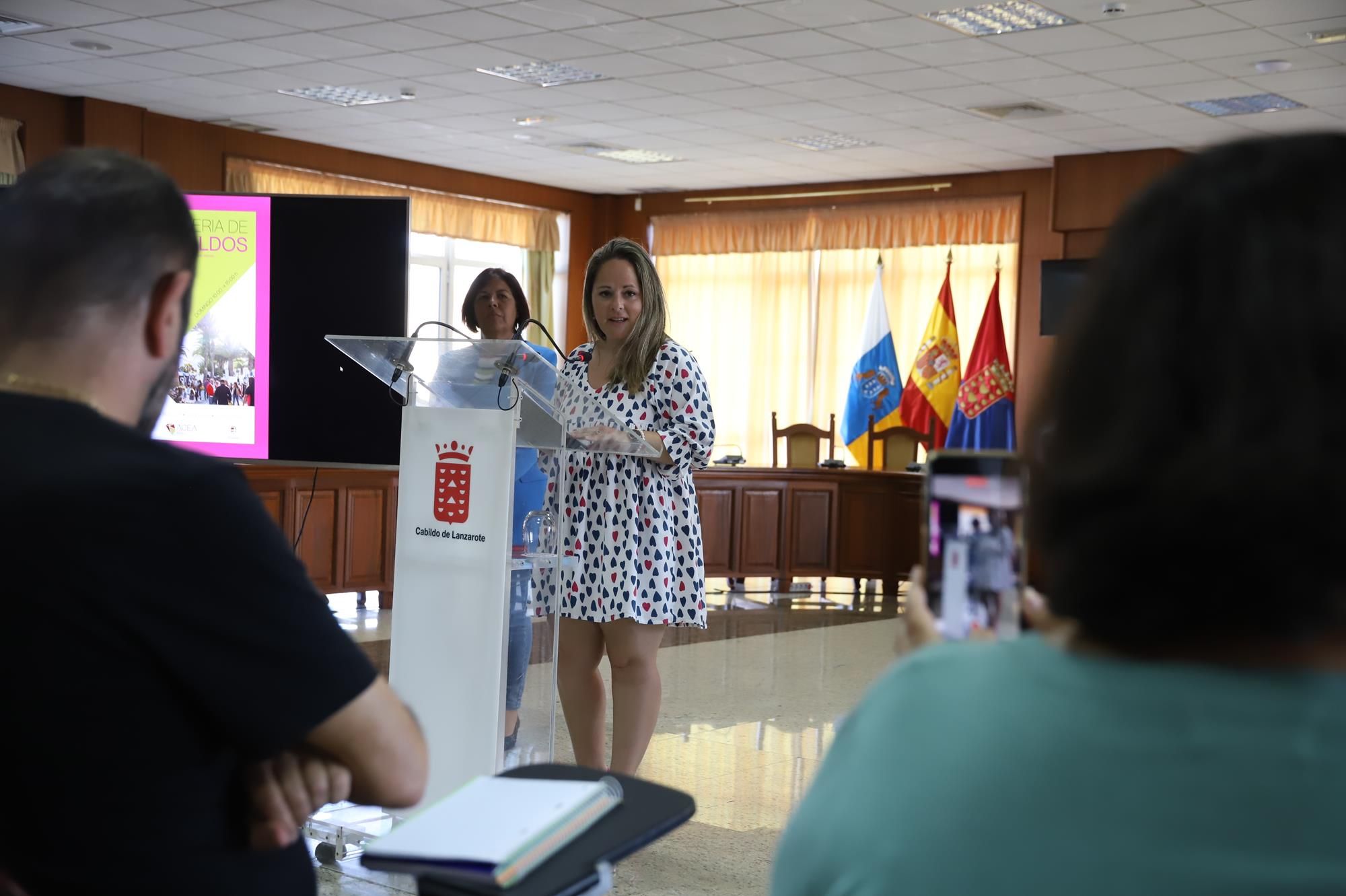 La consejera de Comercio, Carmen Guadalupe, durante la presentación de la segunda edición de la feria de San Bartolomé