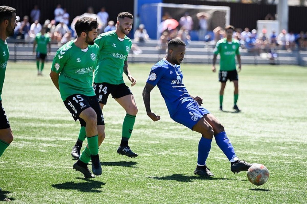 Partido del Unión Sur Yaiza y el UD San Fernando en la jornada 27 del grupo XII de la Tercera Federación